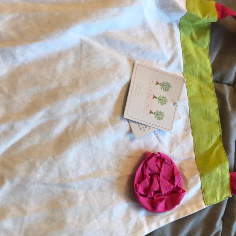 Apron - Picture 2 of 2